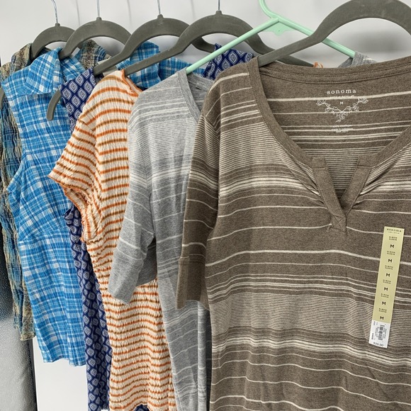 Mix Nouveau Tops - Lot Of 6 Women's Tops, 1 New Elbow Sleeve, Short Sleeve, Sleeveless Shirts